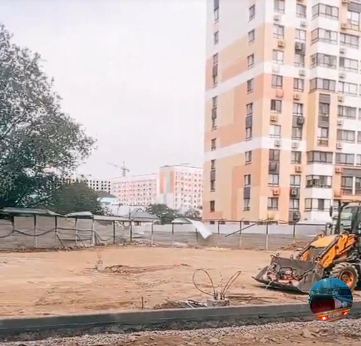 Укладка асфальта и брусчатки