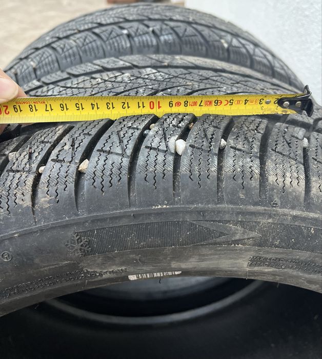 2 Anvelope iarna TRIANGLE 225/45R17 XL