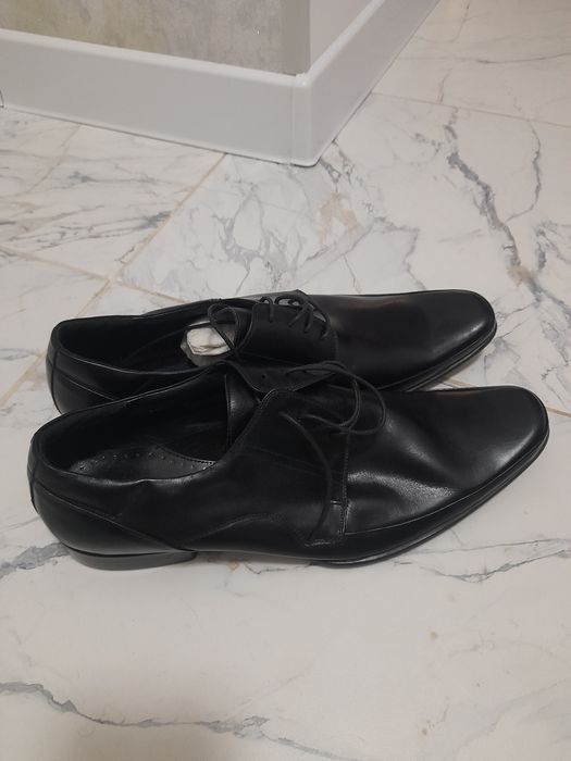 Продам обувь новую