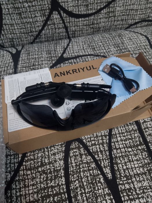 Наушники Bluetooth