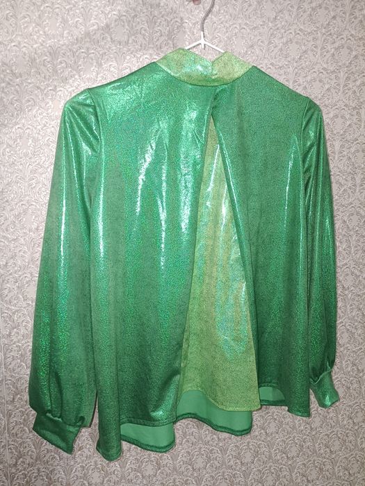 Продам праздничный костюм лягушонка