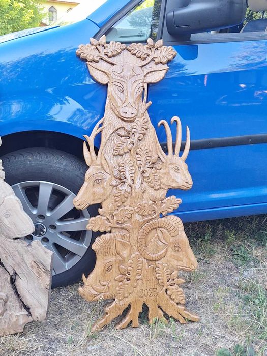 Ceas sculptat manual Panou pictat cu animale basorelief