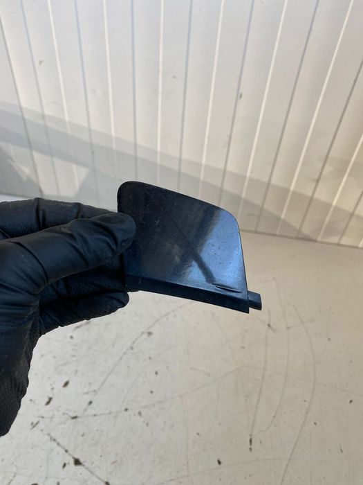 Capac tractare bara spate Volvo V40 2012-2019 31283757