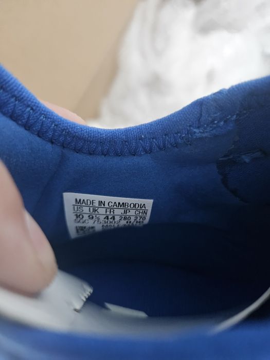 Adidas semnat de Jamie Carragher