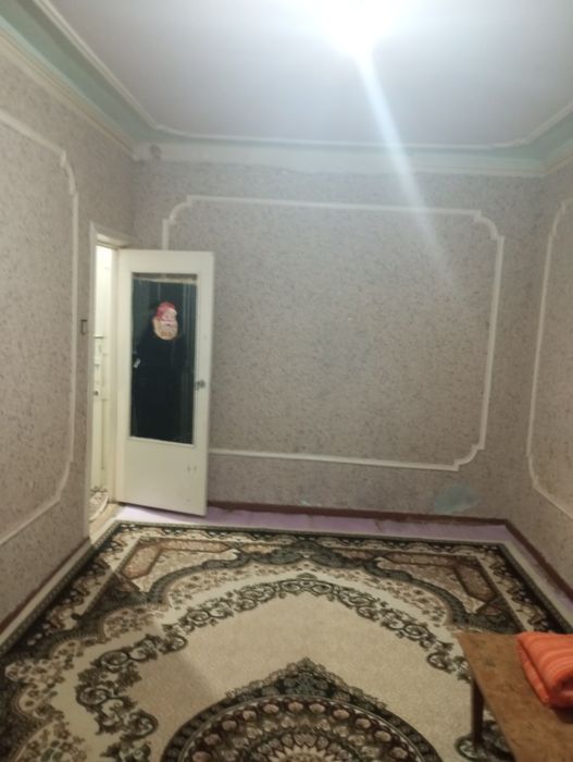 Чирчик аренда 2 ком квартира в 9 мкр 2 этаж