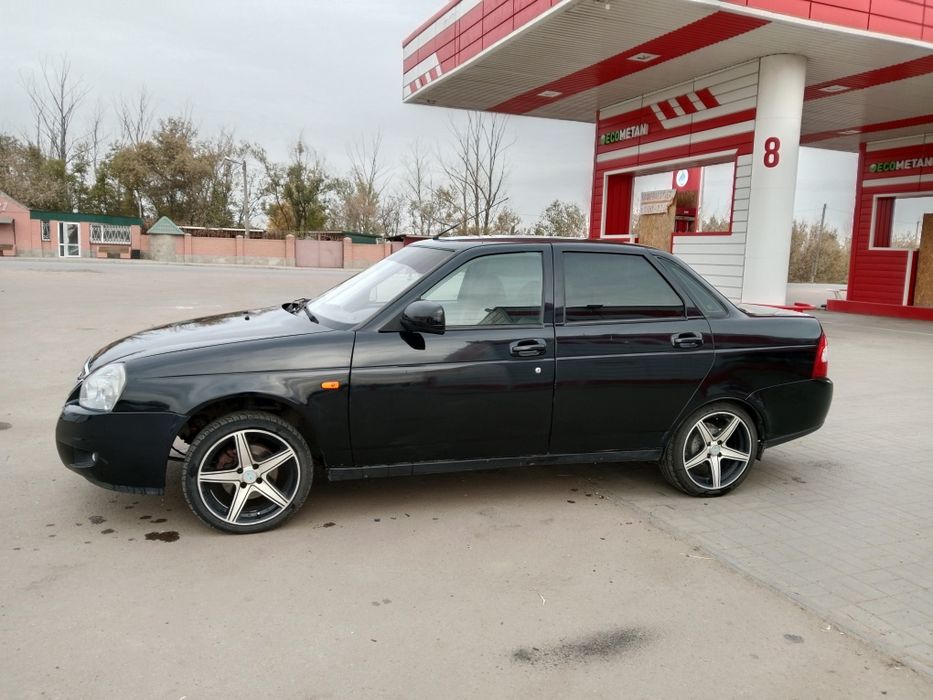 Приора 2007 год газ-бензин