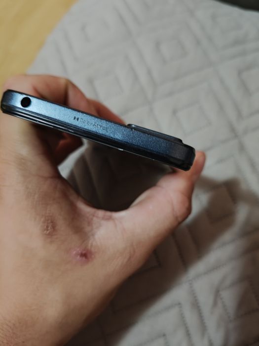 Motorola E22 64GB 4GB RAM sticla fisurată