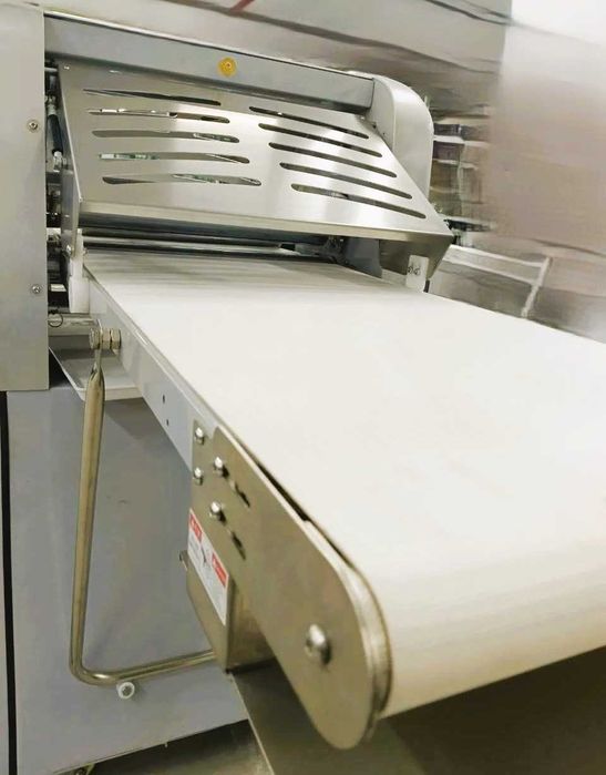 Тестораскаточная машина SINMAG SM-520E