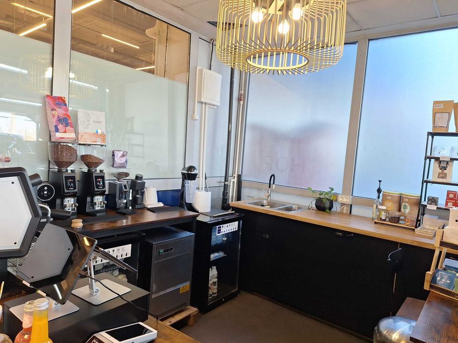 Vindem Cafenea sau Cedam Locatie la Metro Berceni