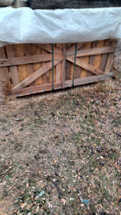 Vând hambar ( lăzi) cereale