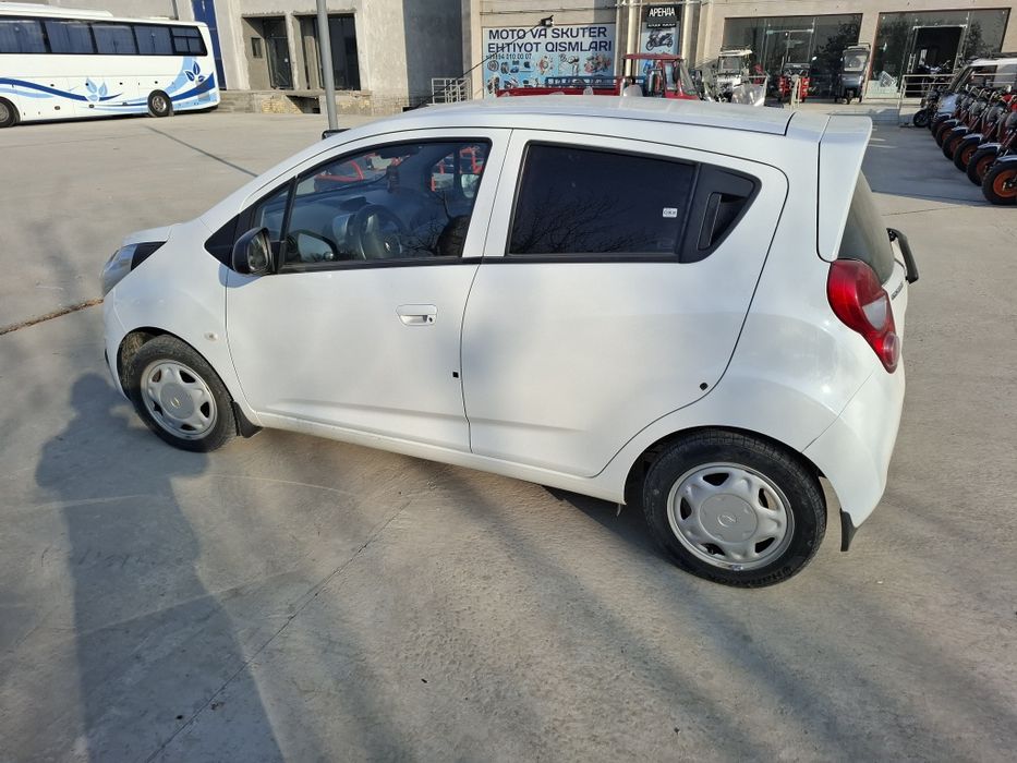 Spark сотилади 2017 йил