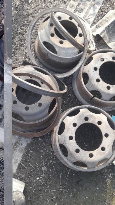 Диски ЗИЛ-130, ГАЗ-51 б/у.