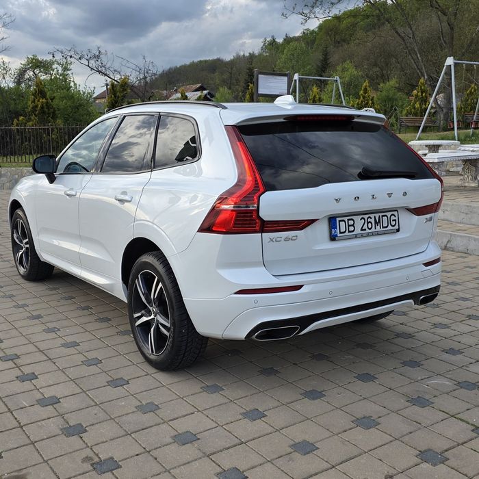 VOLVO XC60 2020 — imagine 3