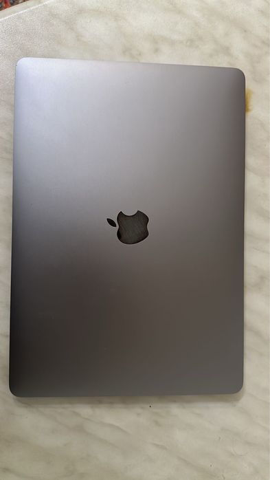 Macbook air m1 256g