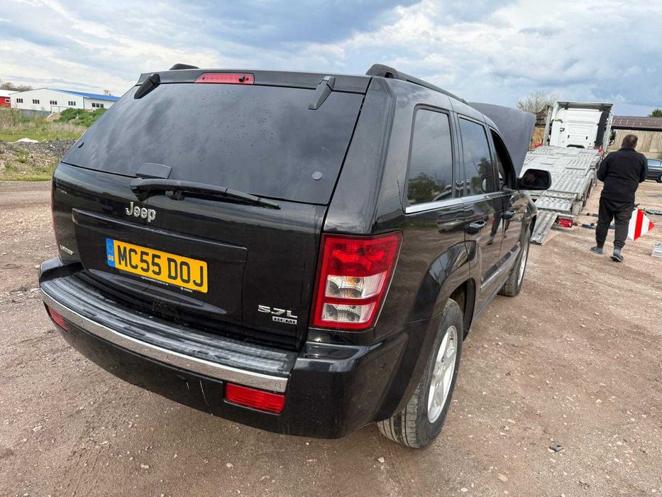 на части Jeep Grand Cherokee 5.7 hemi