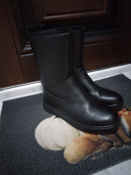 Дамски ежедневни ботуши