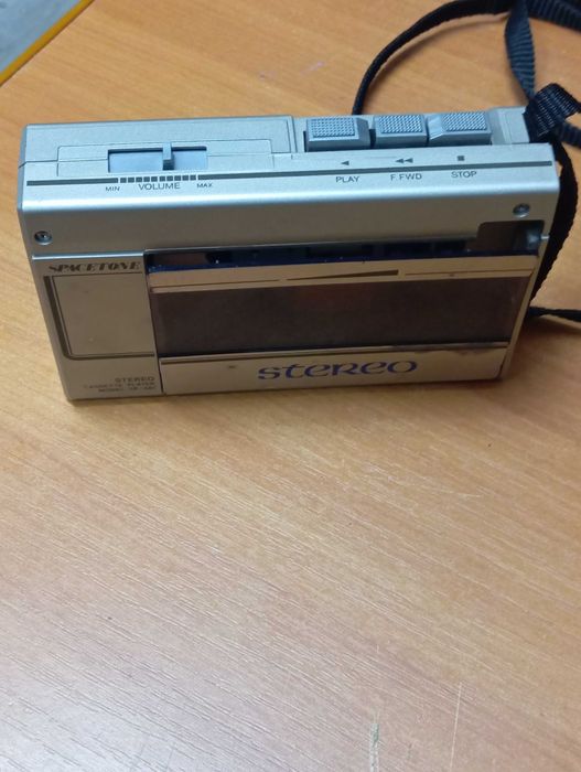 Walkman Made in Japan Spacetone, funcțional