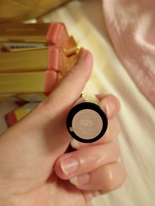 Червила   и моливи Max Factor, NYX
