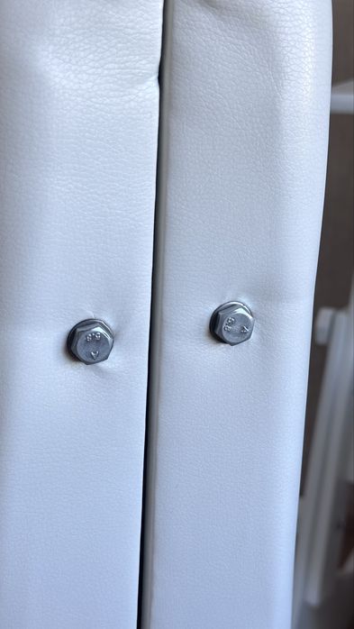 Кушетка массажная