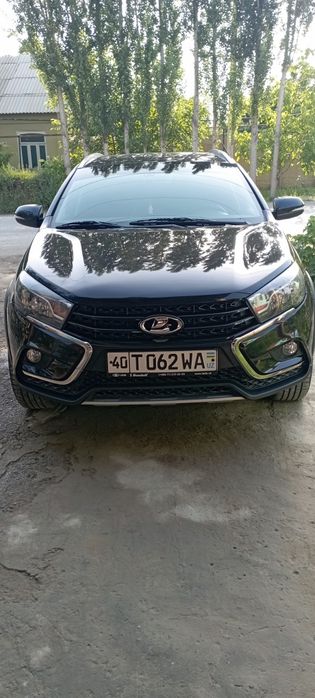 Лада Веста SW cross 1.8