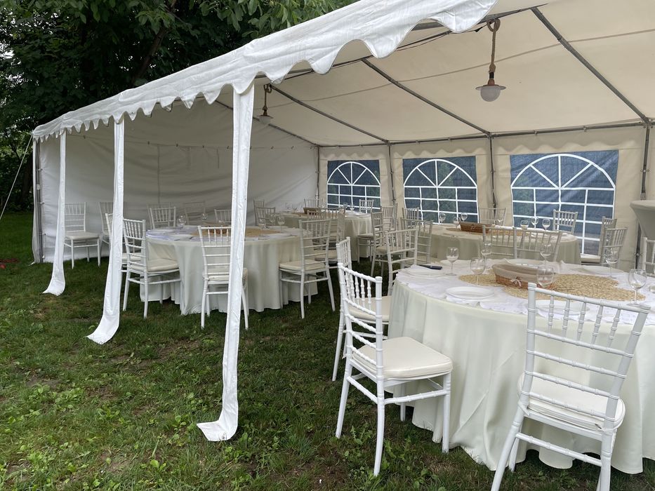 Corturi, mese si scaune de inchiriat pentru evenimente in aer liber