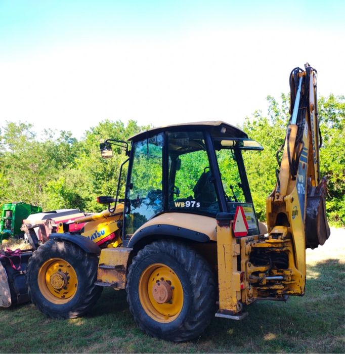 Багер Komatsu WB97S