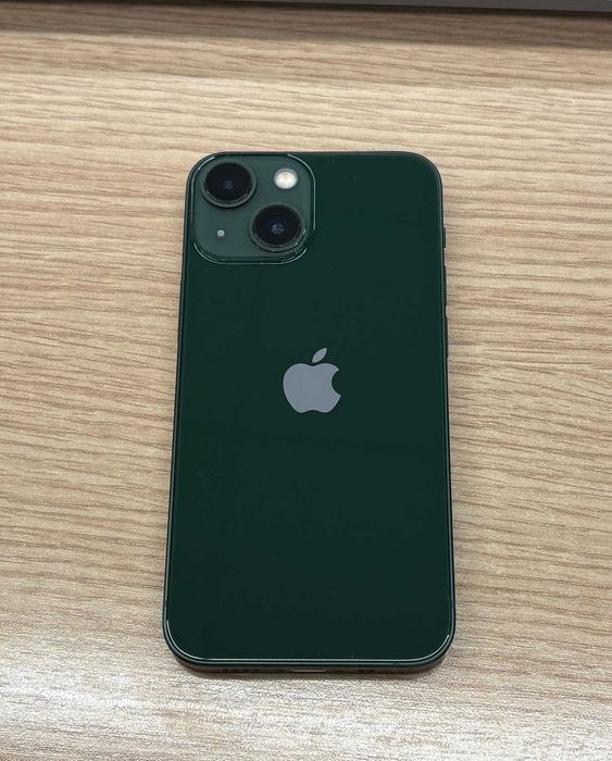 iPhone 13 mini 128 ГБ - в отличном состояний