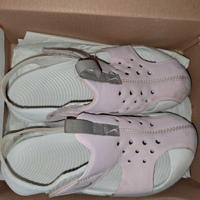 Продавам NIKE Сандали SUNRAY PROTECT в отлично състояние