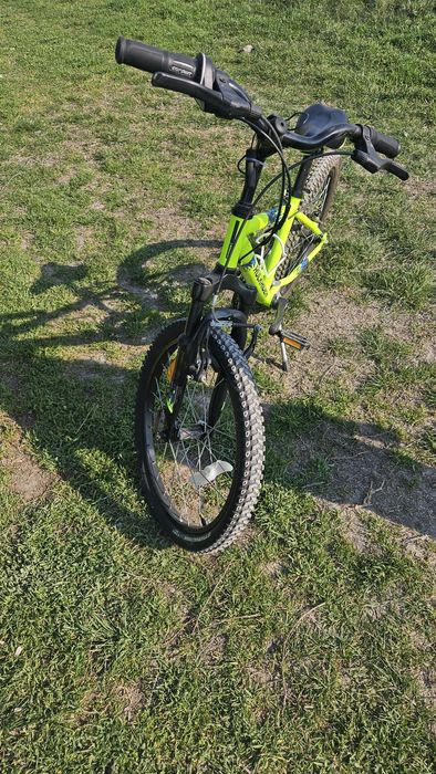 Vând bicicleta copii