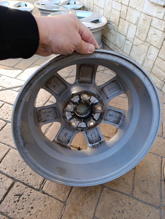 Оригинални джанти за Кия 5х114.3 15 цола