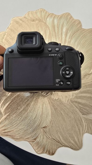Panasonic Lumix DC-FZ82