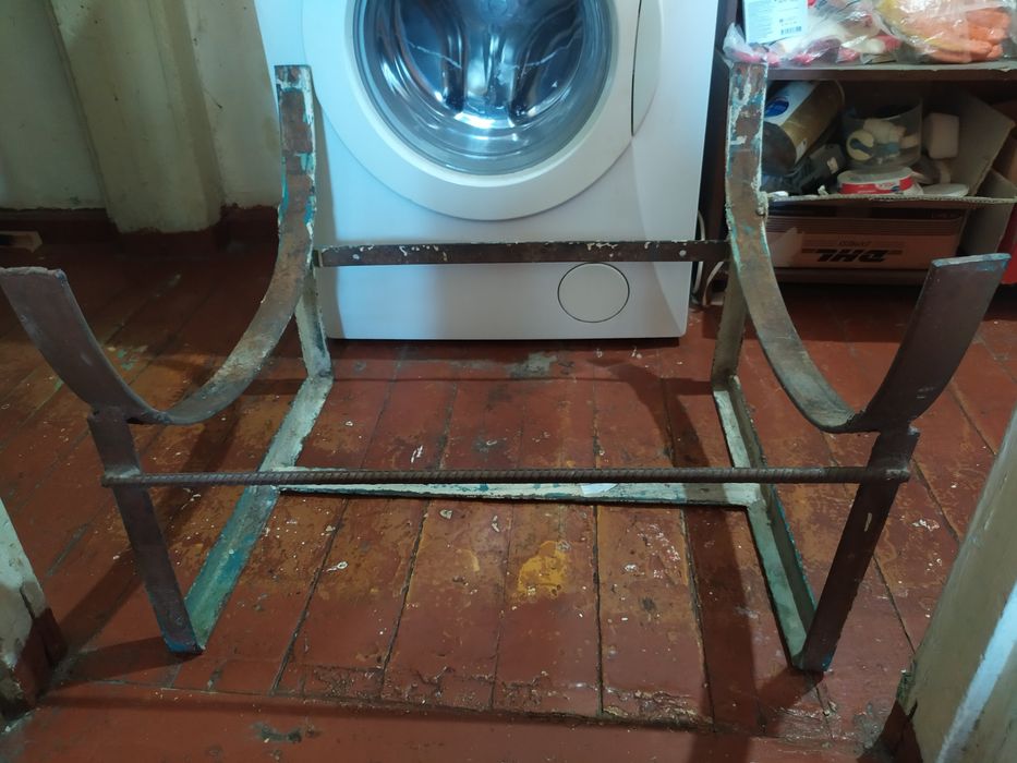 Подставка для ванны, б/у