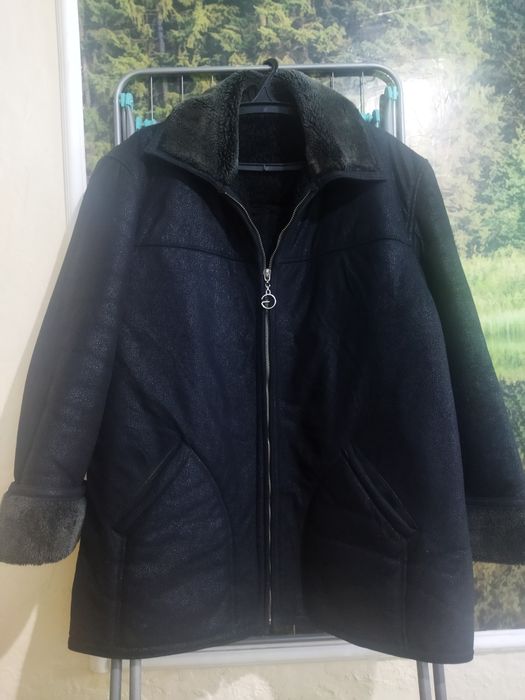 Продам мужские  куртки.