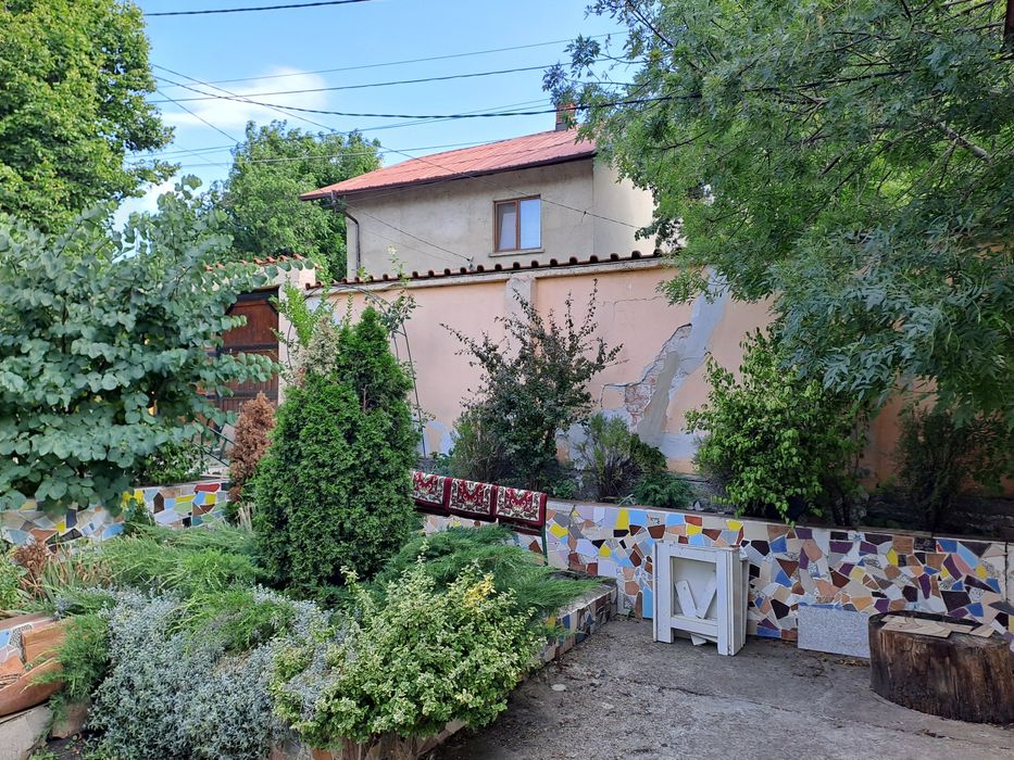 Самостоятелна къща в с. Мещица от Собственик