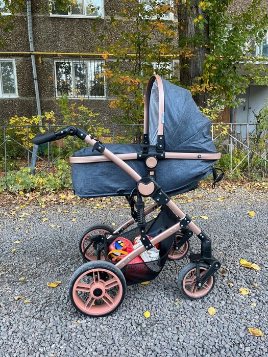 Продам коляску состояние хорошая