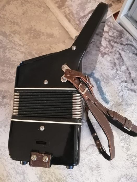 Продам Аккордеон