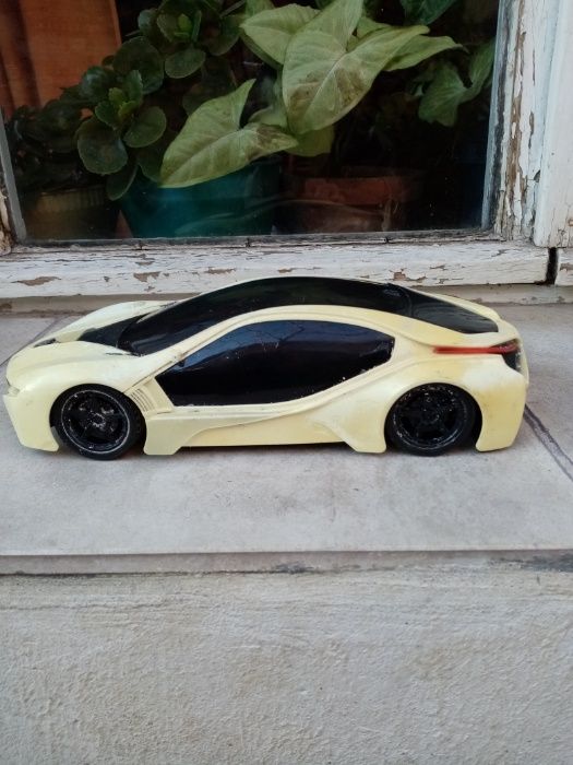 БМВ колекционерска коли4ка.