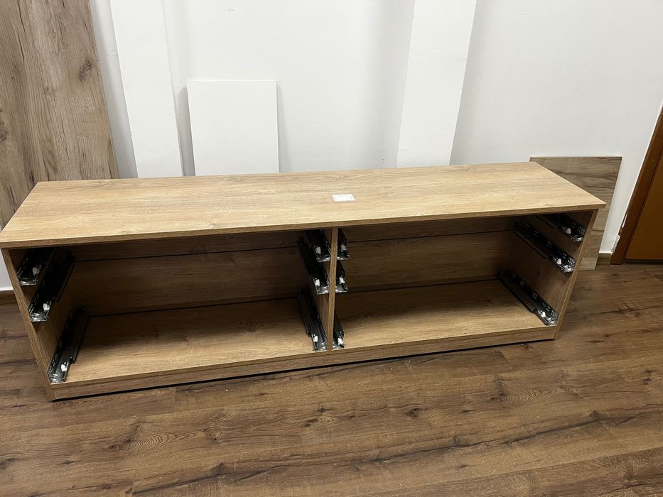 Шкаф с шест чекмеджета с пуш отваряне 1780/590/426