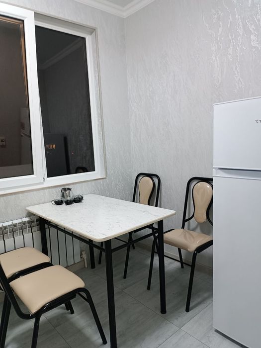 Срочно сдается 3 комнатная квартира Бульвар