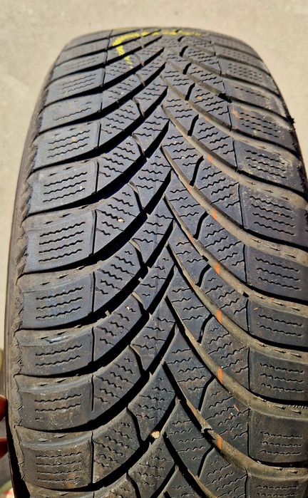 Set 4 jante aliaj 5×112 cu anvelope M+S in stare foarte bună 205/60/16