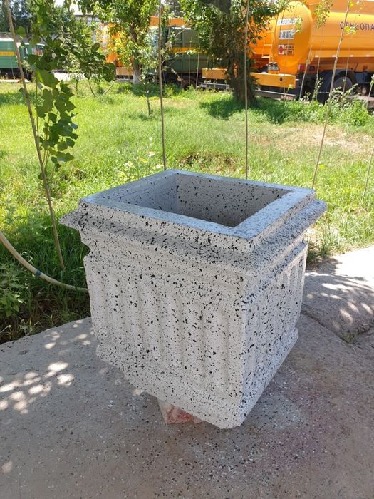 Гул тувак, вазоны, кашпо, горшки и цветочницы из бетона