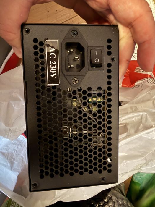 Захранване за компютър 420W
