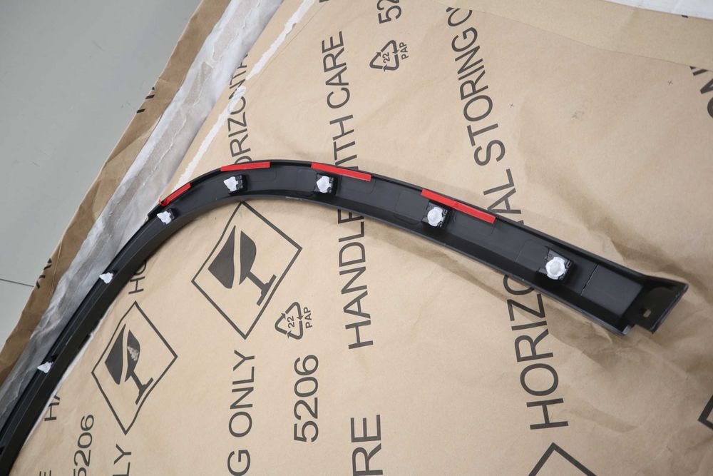 Чисто нова задна лява вежда калник Шкода Кодиак Skoda Kodiaq