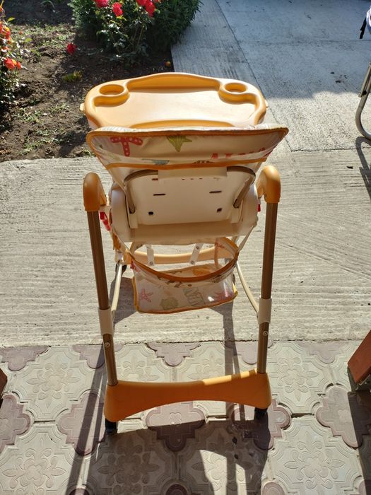 Masa pentru bebelusi