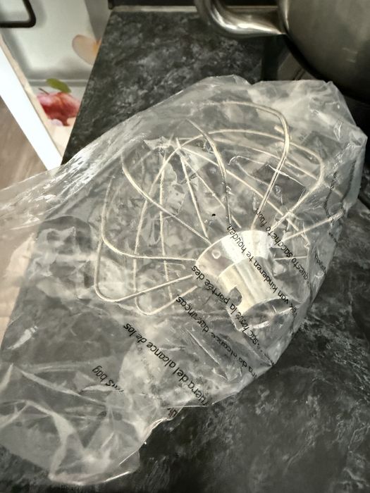 Продам тестомеску новую