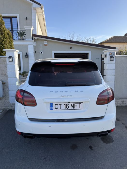 PORSCHE Cayenne 2012 — imagine 5