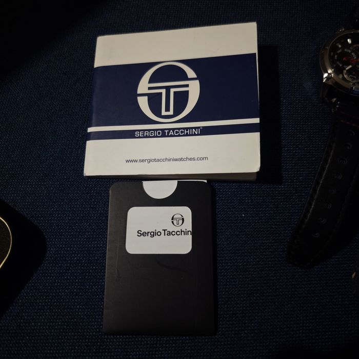 Часовник sergio tacchini
