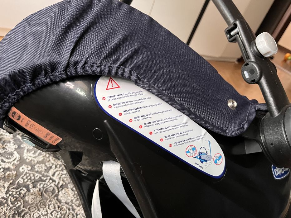 Столче за кола Chico 0-6 месеца