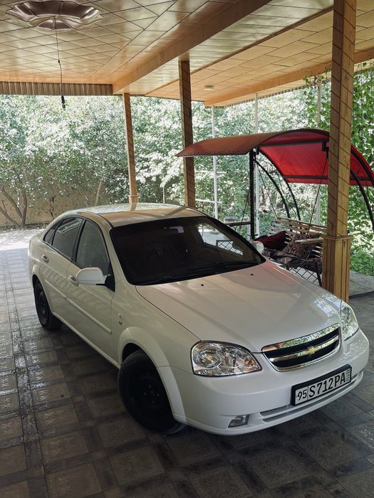 Chevrolet Lasetti 1.8 2012 y _ 91.000 km yurgan