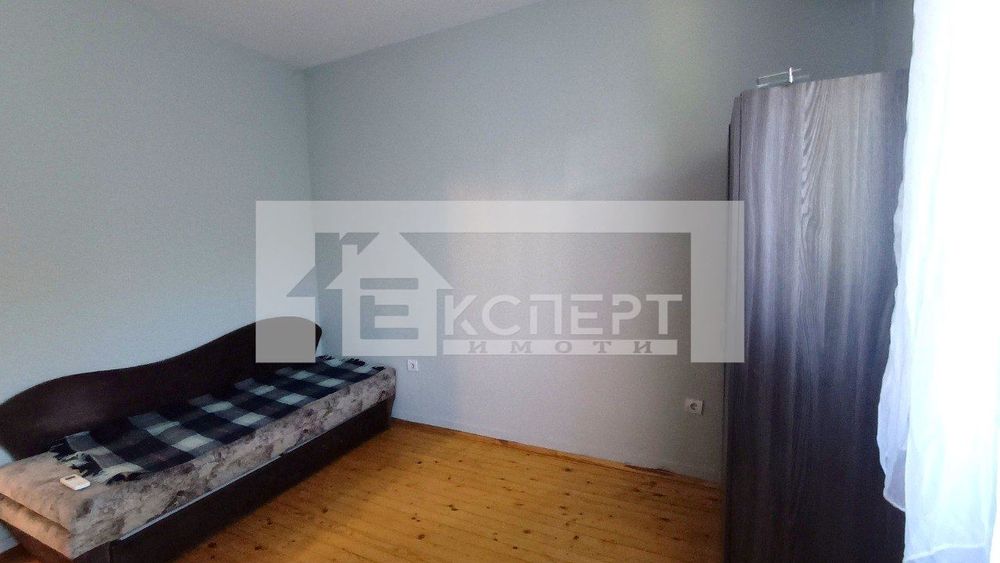 Дава се под наем Тристаен апартамент в Пловдив, Център - 98 кв.м за 612 € - Снимка #3